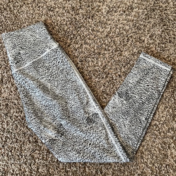 P’tula Pixel Legging - Picture 3 of 8